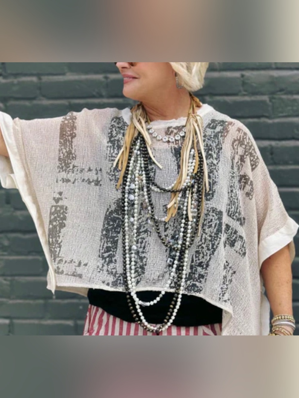 Light Cream Graphic Knit Women's Sweater Top